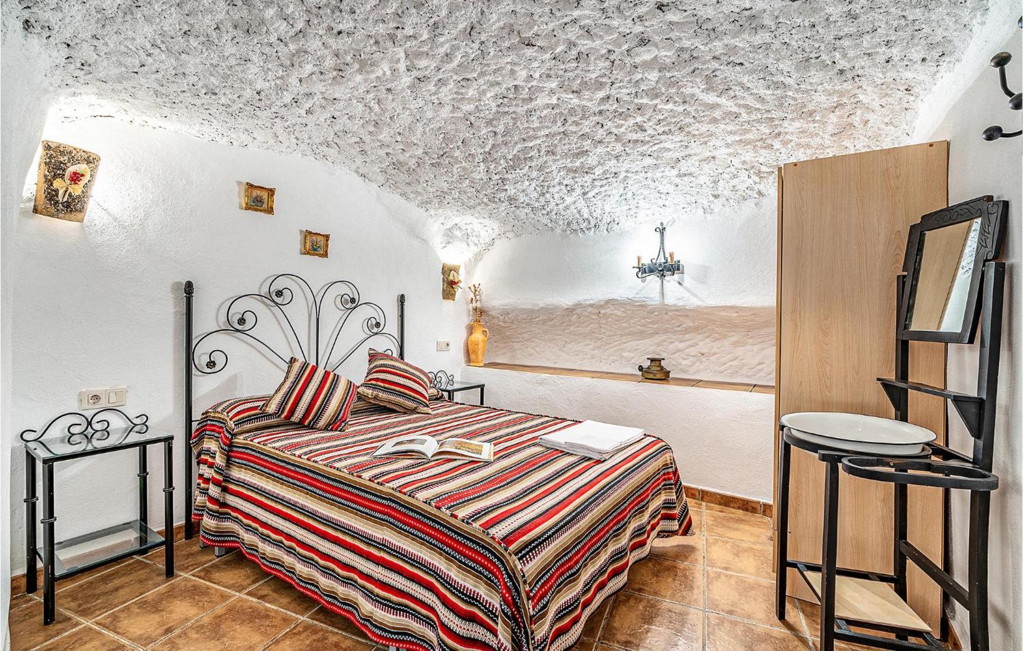 Beautiful Home In Cuevas Del Campo Cuevas del Campo Exterior foto